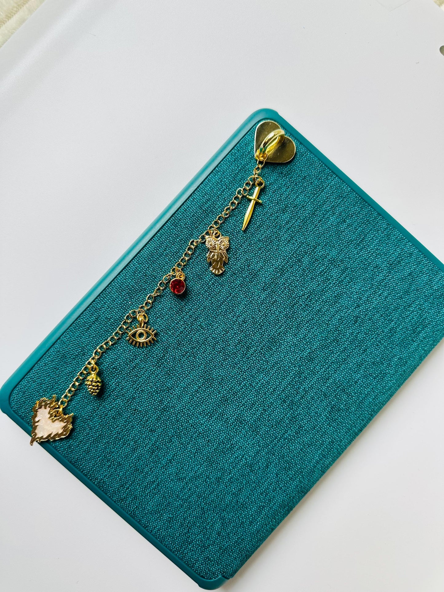 A Better World Kindle Chain